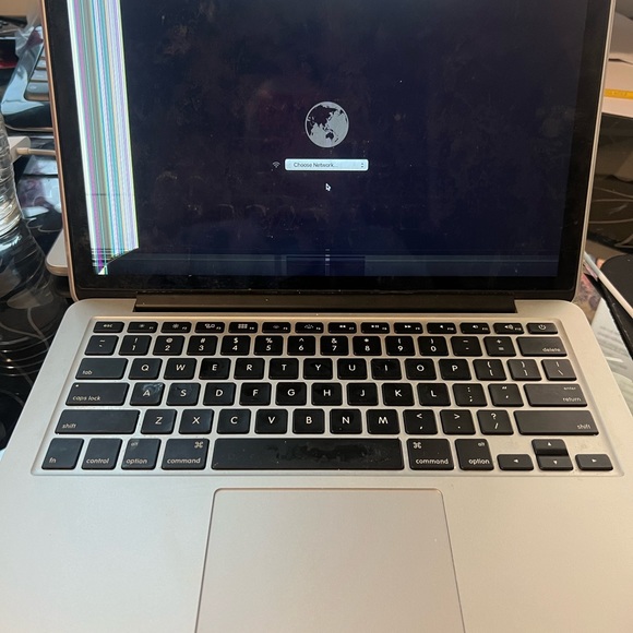 Apple MacBook Pro 13" RETINA Model A-1502 Laptop • For Parts Only - Picture 5 of 16